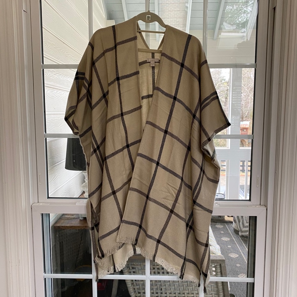 LOFT Wrap/Poncho